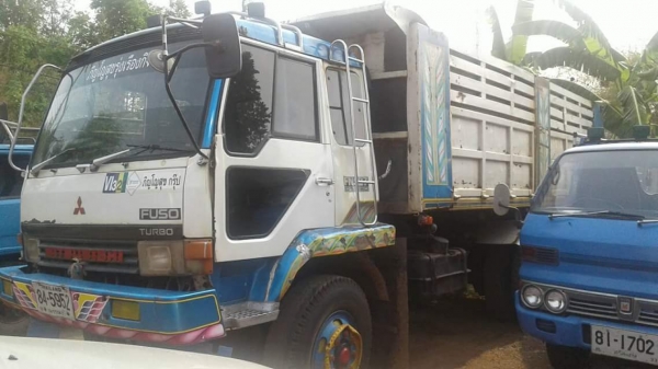 ขายรถ10ล้อ ดั้ม2เพลา FN527M-TF7303 เครื่อง220แรง ปี40 โลฮาย10สปีด พาวเวอร์ ทิฟฟี่ เบรกใหญ่ ยางดี ภายในสวย เอกสารพร้อมโอน สนใจโทร 090-8588220คุณนะ 093-3258446คุณบิว หรือเข้าดูสินค้าอื่นๆได้ที่ www.truck.in.th/498 หรือเพจFacebook ณรงค์ ซื้อขายรถมือสอง (เว็บ ขายรถ10ล้อ ดั้ม2เพลา FN527M-TF7303 เครื่อง220แรง ปี40 โลฮาย10สปีด พาวเวอร์ ทิฟฟี่ เบรกใหญ่ ยางดี ภายในสวย เอกสารพร้อมโอน สนใจโทร 090-8588220คุณนะ 093-3258446คุณบิว หรือเข้าดูสินค้าอื่นๆได้ที่ www.truck.in.th/498 หรือเพจFacebook ณรงค์ ซื้อขายรถมือสอง (เว็บ