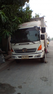 FC 150 แรง  ปี49  รถตามภาพ ตู้ สามบาน( เดิมส่งของเซเว่น  )  ราคา  670,000 บาท