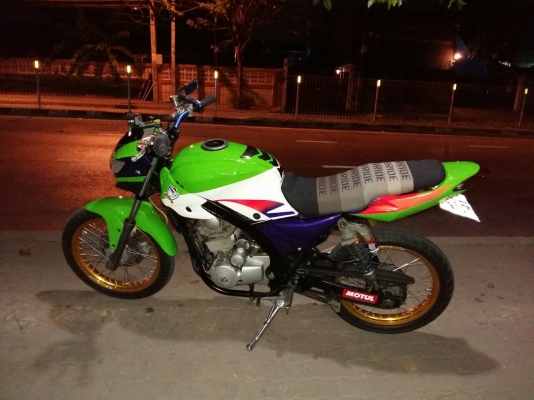 บิ๊กไบค์ 200 cc ราคา 17500 บาท โทร 098-885-9869-เดช