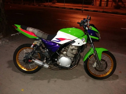 บิ๊กไบค์ 200 cc ราคา 17500 บาท โทร 098-885-9869-เดช