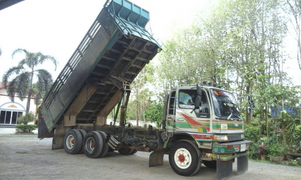 ขายรถบรรทุก HINO 3M เครื่องเดิม 240 แรง ปี 39 กระบะดัมพ์มิเนียม มีระบบลากพ่วง ทะเบียนพร้อม