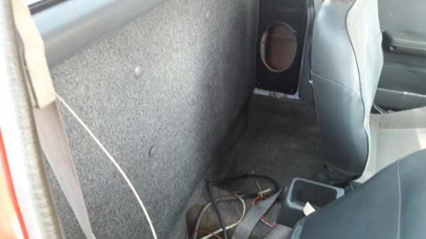 NISSAN NV ถูกจัด