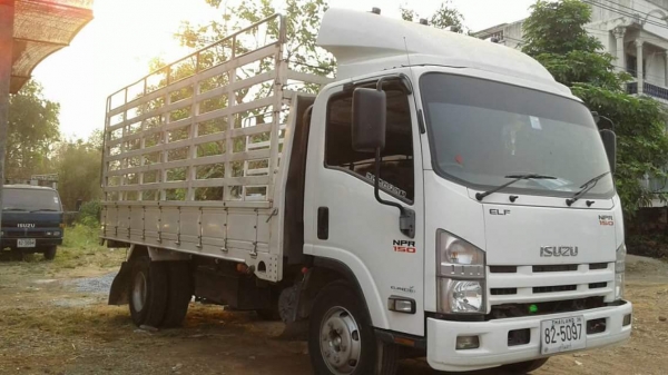 ขายรถ6ล้อ NPR150แรง ปี54 ยาว5เมตร รถสวยเครื่องดี แคชซีสวย ยางดี ภายในสวย แอร์เย็น เอกสารพร้อมโอน สนใจโทร 090-8588220คุณนะ 093-3258446คุณบิว หรือเข้าดูสินค้าอื่นๆได้ที่ www.truck.in.th/498 หรือเพจFacebook ณรงค์ ซื้อขายรถมือสอง (เว็บไซต์ส่วนตัว) หรือFaceboo