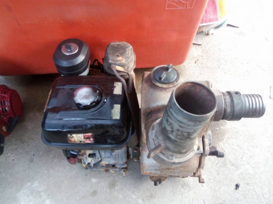 ขายเครื่องสูบน้ำ wacker usa