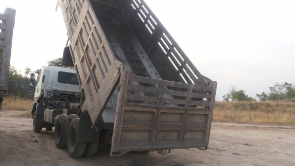 ขาย 10 ล้อดั้ม isuzu fxz360 สภาพสวยพร้อมใช้ ครบ