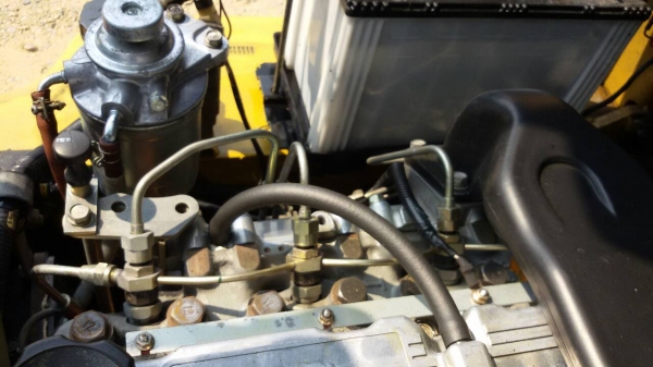 ขายรถยก MITSUBICHI FD25 เครื่องดีเซล เกียร์ธรรมดา ยางตันหน้าหลังเสาสูง 3 เมตร ยกได้ 2.5 ตัน ติดต่อ 089-7949488 ขายรถยก MITSUBICHI FD25 เครื่องดีเซล เกียร์ธรรมดา ยางตันหน้าหลังเสาสูง 3 เมตร ยกได้ 2.5 ตัน ติดต่อ 089-7949488