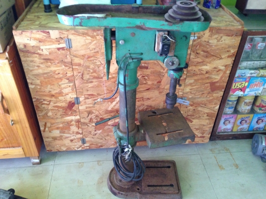 ขายแท่นสว่านเจาะ KING ตามสภาพครับ ใส่มอเตอร์ก็ใช้ได้เลย ขายถูกๆครับ ขายแท่นสว่านเจาะ KING ตามสภาพครับ ใส่มอเตอร์ก็ใช้ได้เลย ขายถูกๆครับ