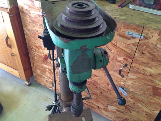 ขายแท่นสว่านเจาะ KING ตามสภาพครับ ใส่มอเตอร์ก็ใช้ได้เลย ขายถูกๆครับ ขายแท่นสว่านเจาะ KING ตามสภาพครับ ใส่มอเตอร์ก็ใช้ได้เลย ขายถูกๆครับ