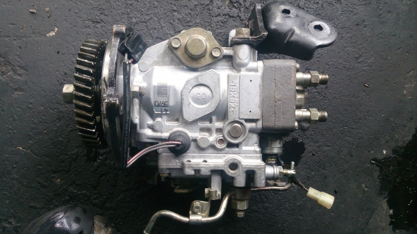 ปั๊มโซล่าร์อิซุสุมังกร 4ja ถอดจากเครื่องสวยๆ รับประกัน