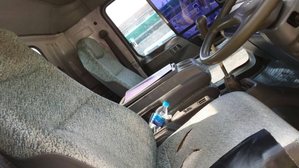 ขายรถที่บ้านด่วนสวยพร้อมใช้ปี 2001 เครื่องแน่นๆแห้งๆช่วงล่างดีคัทซีสวย