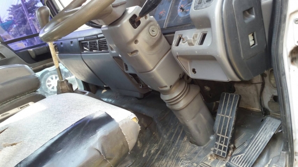 ขายรถที่บ้านด่วนสวยพร้อมใช้ปี 2001 เครื่องแน่นๆแห้งๆช่วงล่างดีคัทซีสวย