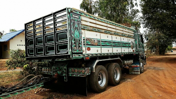 ขายรถบรรทุก 22 ล้อ พ่วงแม่ลูก-ดั๊มพ์ ยี่ห้อ ISUZU DEGA FXZ 360 แรงม้า ปี 2556  ( การันตีรถสวยจริงๆ  เจ้าของขายเอง )