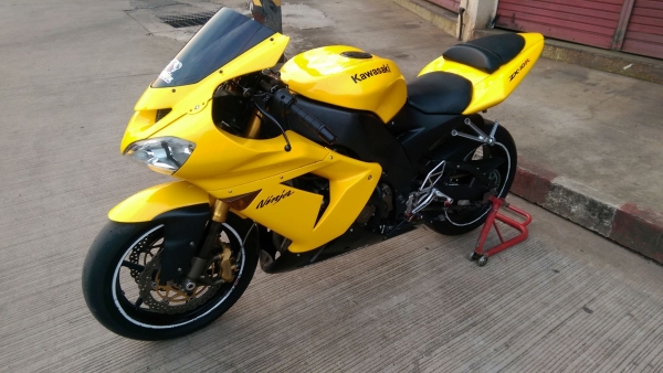 ขายคับ KAWASAKI NINJA ZX10 ปี2005 อินวอย สรรพสามิตร สีสวยๆ ท่อแต่ง ราคา 155000 บาท สนใจติดต่อ 081-0578282 คับ ส่งได้ทั่วไทยคับ สนใจติดต่อ 081-0578282 FACEBOOK ชาญณรงค์ ป๊อป ชัยอมฤต ไอดีไลน์ POPBIGBIKESAKON คับ สนใจรถสวย ถูก ดี ต้อง POP BIGBIKE SAKONNAKHON