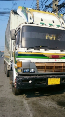 สิบล้อ ฮีโน่ FN2K 195เพาเดียว ตู้เปียกยาว6.50ม สภาพดีสวยเดิมๆพร้อมใช้ ทะเบียนพร้อมโอน