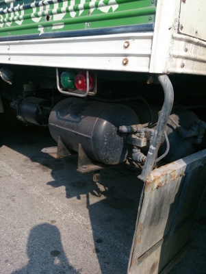 สิบล้อ ฮีโน่ FN2K 195เพาเดียว ตู้เปียกยาว6.50ม สภาพดีสวยเดิมๆพร้อมใช้ ทะเบียนพร้อมโอน