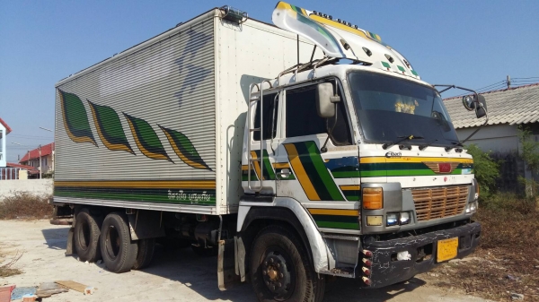 สิบล้อ ฮีโน่ FN2K 195เพาเดียว ตู้เปียกยาว6.50ม สภาพดีสวยเดิมๆพร้อมใช้ ทะเบียนพร้อมโอน