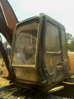 ขาย HITACHI EX200-3 สภาพสวยพร้อมใช้ ราคาต่อรองได้ ติดต่อได้ที่คุณ อ๊อฟ พิจิตร 086-737-9991 ขาย HITACHI EX200-3 สภาพสวยพร้อมใช้ ราคาต่อรองได้ ติดต่อได้ที่คุณ อ๊อฟ พิจิตร 086-737-9991