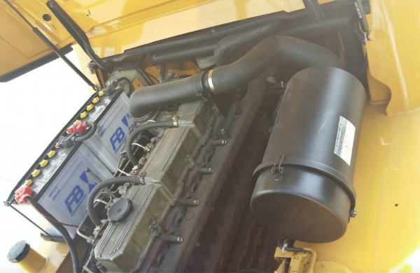 จำหน่าย Used Forklift CAT DP50KT โหลด 5 ตัน ดีเซล 6 สูบ เสาสูง 4.5 เมตร  สภาพ 90 \%