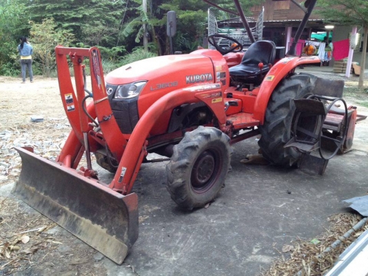 ขายแทรกเตอร์ L3608