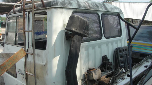 หัว HINO F18 บางๆเดิมๆไม่ผุ ขาหน้า-หลัง กรอง กันชน ของครบ ราคาถูก