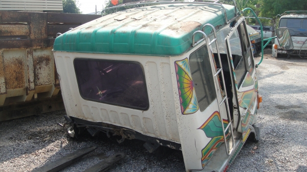 หัว มิตฃูฟูโฃ่(ไอ้หลง) บางๆเดิมๆไม่ผุ ขาหน้า-หลัง กรอง กันชน ของครบ ราคาถูก หัว มิตฃูฟูโฃ่(ไอ้หลง) บางๆเดิมๆไม่ผุ ขาหน้า-หลัง กรอง กันชน ของครบ ราคาถูก