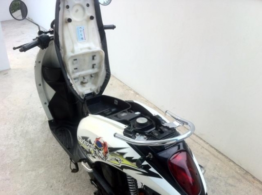 Honda Scoopy i สวย เดิม เครื่องดี ภาษีไม่ขาด Honda Scoopy i สวย เดิม เครื่องดี ภาษีไม่ขาด