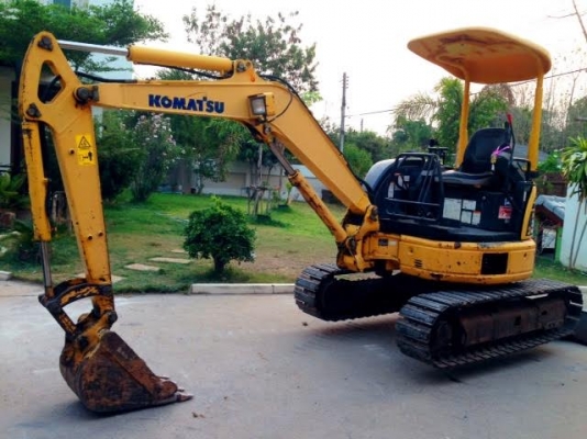 ขายรถแม็คโคร KOMATSU PC30MR-2