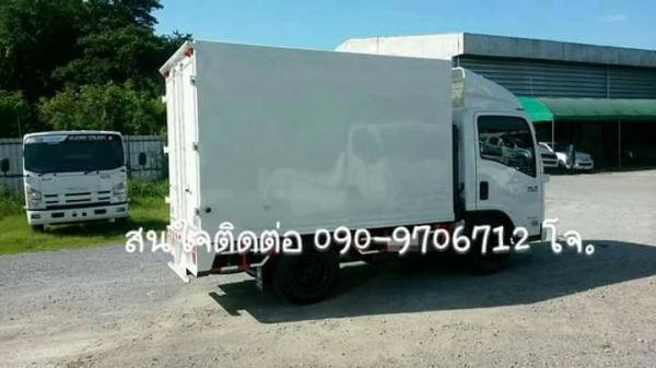 รถบรรทุก ISUZU NLR  4 ล้อเล็ก 130 แรงม้า ต่อตู้อลูมิเนียมน้ำหนักเบา