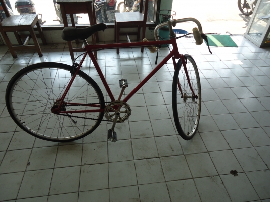 จักรยานเสื้อหมอบ