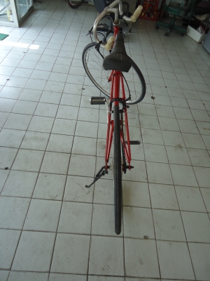 จักรยานเสื้อหมอบ