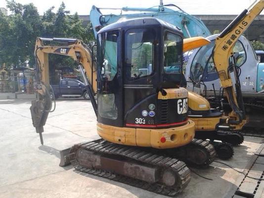 รถขุด CATERPILLAR รุ่น 303 CR รถขุด CATERPILLAR รุ่น 303 CR