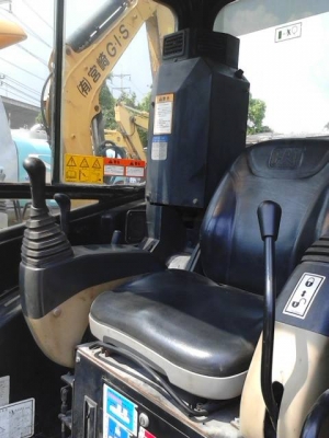 รถขุด CATERPILLAR รุ่น 303 CR รถขุด CATERPILLAR รุ่น 303 CR