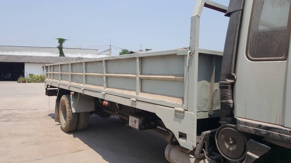 FF3H 6ล้อ ยาว 7.20 ห้างแท้ เครื่อง 195 แรง เครื่องดีไม่หลวม คัสซีสวย ขายตัด 550,000