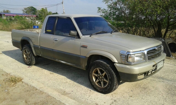 ขายมาสด้าไฟเต้อปี98เครื่องดีเซลเดิมๆแน่นพวงมาลัยเพาเวอร์คัตซีสวยกริ๊บรถบางๆไม่มีผุแอร์เย็นเบรกดีเฟืองท้ายเกียไม่หอนไม่หลุดกระจกไฟฟัาพร้อมไช้ไดัเลย