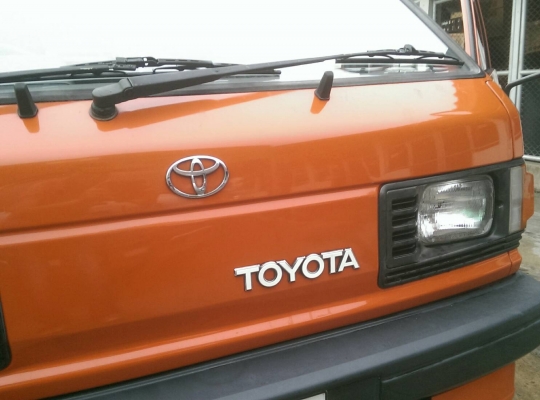toyota km36 รถตู้เล็ก