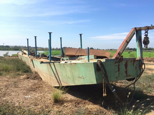 "590,000"ขายคับเรือดูดทรายยาว16-V8เครื่องhinoดูด10ออก8สภาพดีพร้อมใช้