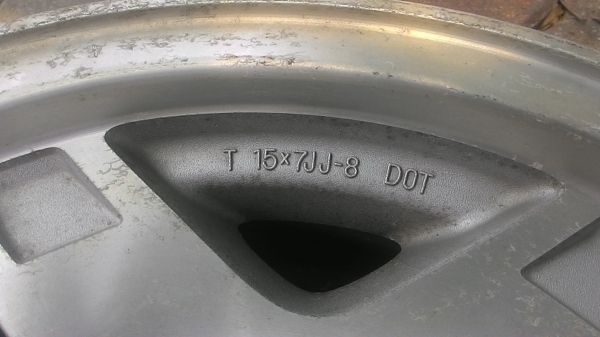 ขายล้อ Toyota surf ขายล้อ Toyota surf