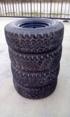 ล้อลายRockพร้อมยางBF-All 265-75-16 ล้อลายRockพร้อมยางBF-All 265-75-16