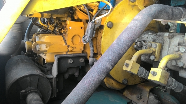 Komatsu Pc10-7โซ่ใหม่ 165,000ราคาต่อรอง Komatsu Pc10-7โซ่ใหม่ 165,000ราคาต่อรอง