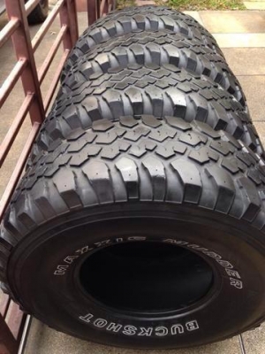 ยาง Mud Maxxis 35 12.5 R15 ปี12 ดอกสวย พร้อมใช้งาน ราคาไม่แพง ยาง Mud Maxxis 35 12.5 R15 ปี12 ดอกสวย พร้อมใช้งาน ราคาไม่แพง