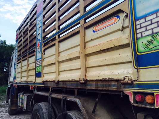 ขายรถ22ล้อดั้มพ์ ISUZU MP1FXZ7778T เครื่อง 360แรงม้ากับหางSMM ปี53 สนใจโทร 081-970-1072 ขายรถ22ล้อดั้มพ์ ISUZU MP1FXZ7778T เครื่อง 360แรงม้ากับหางSMM ปี53 สนใจโทร 081-970-1072