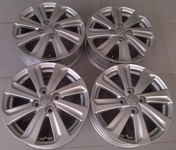 แม็ก Toyota All new vios ถอดป้ายแดง