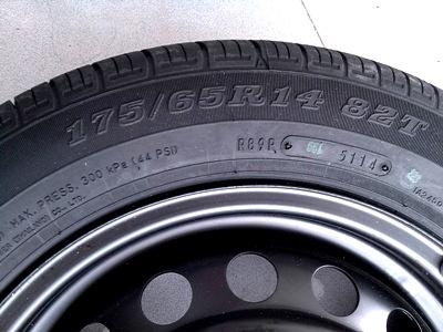 ล้ออะไหล่ขอบ14 พร้อมยาง DUNLOP