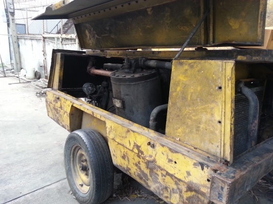 ขาย Atla copco 175 พร้อมใช้งานครับ สนใจ 0909527888 โจ้ ขาย Atla copco 175 พร้อมใช้งานครับ สนใจ 0909527888 โจ้