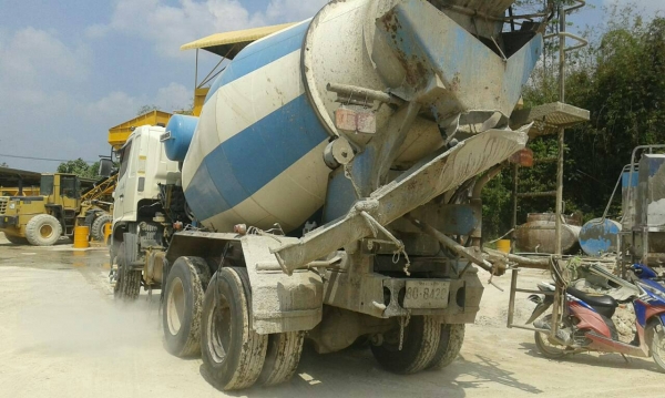 ขาย 2,250,000รถโม่ปูน HINO MEGA 2 เพลา เครื่อง AO9C 330 แรง ปี 54รถสวยพร้อมใช้เอกสารพร้อมโอน 090-772-3710 090-772-3708