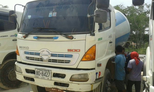 ขาย 2,250,000รถโม่ปูน HINO MEGA 2 เพลา เครื่อง AO9C 330 แรง ปี 54รถสวยพร้อมใช้เอกสารพร้อมโอน 090-772-3710 090-772-3708