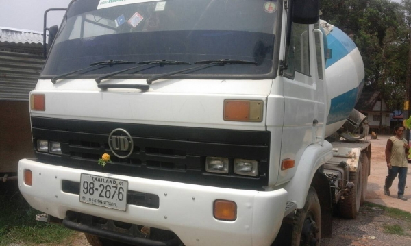 ขายรถโม่ปูน 7 คิว NISSAN รุ่น CW431M 250 TURBO ขายรถโม่ปูน 7 คิว NISSAN รุ่น CW431M 250 TURBO