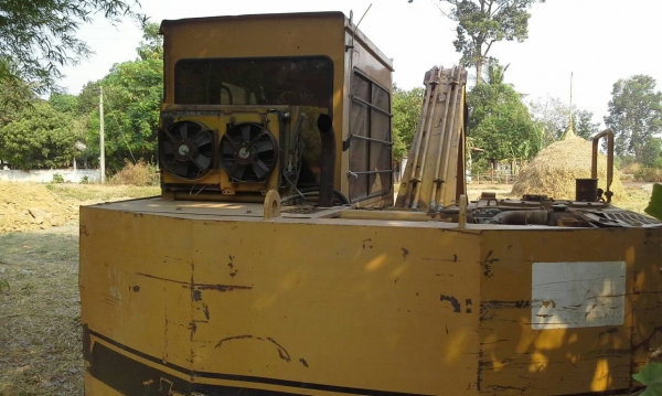 ขายรถแบคโฮ CAT E70 สวยพร้อมใช้แอร์เย็นเอกสารใบสัญญาซื้อขาย