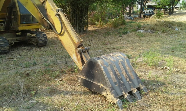 ขายรถแบคโฮ CAT E70 สวยพร้อมใช้แอร์เย็นเอกสารใบสัญญาซื้อขาย