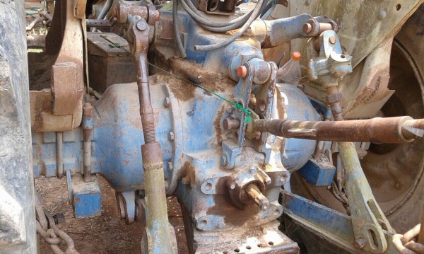 FORD 77T1เครื่องดีหาง3-7เล่มทะเบียน